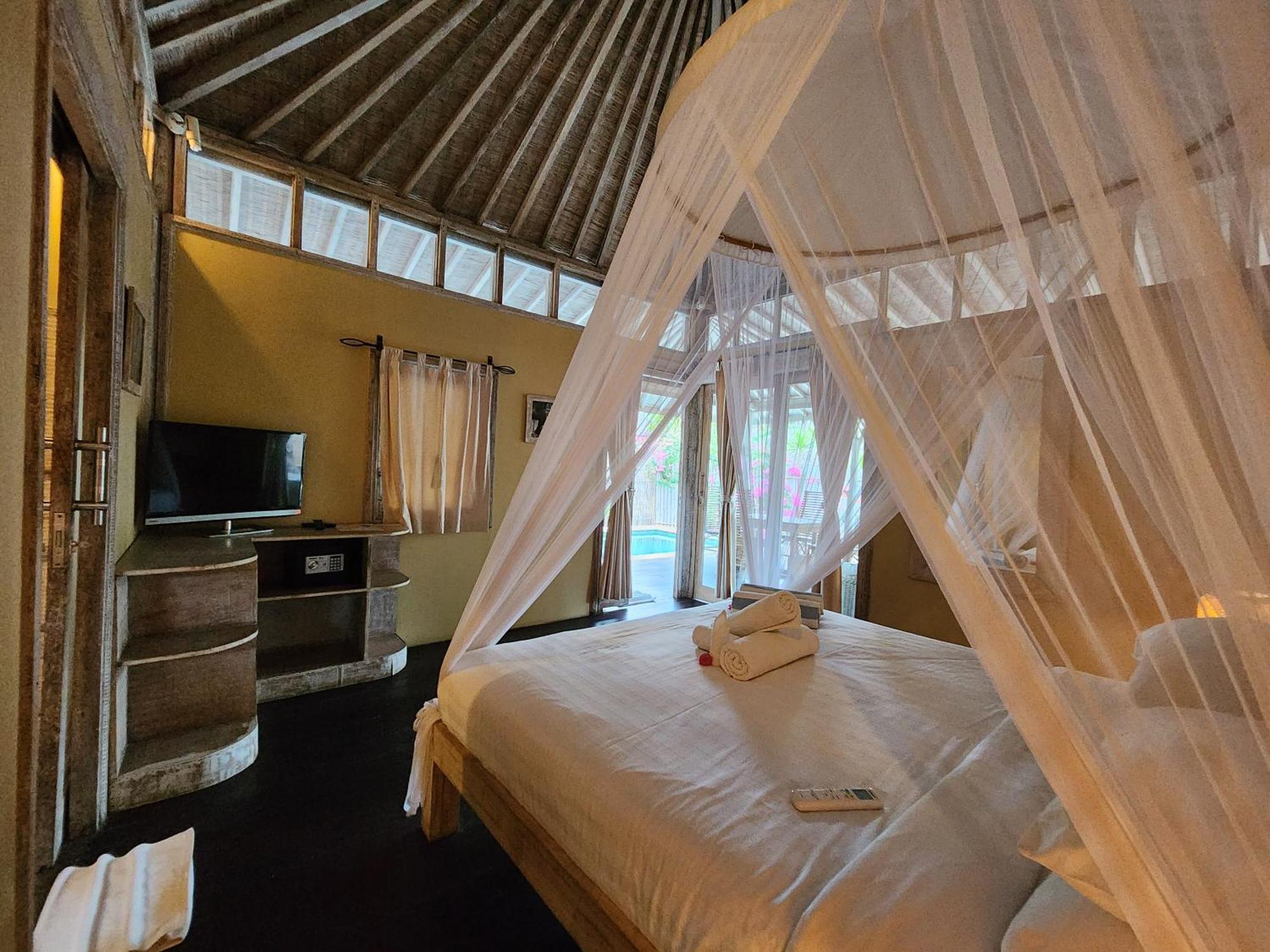Bamboo Lodge Gili Trawangan Exterior photo